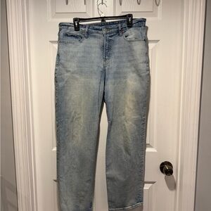 Old Navy Women’s OG Loose Light Blue Denim Jeans